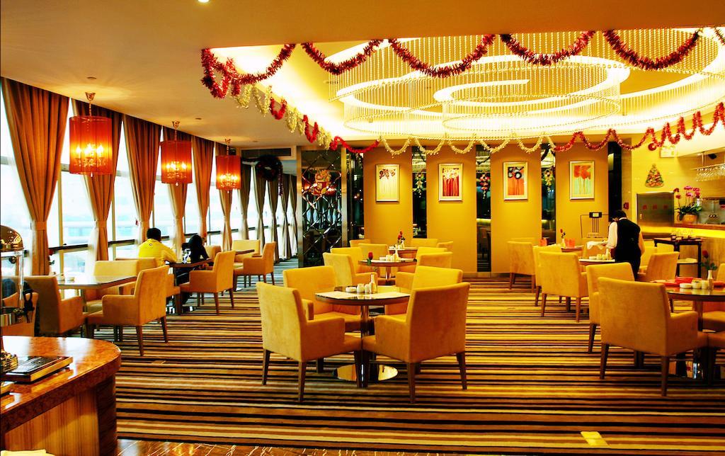 Shenzhen Luohu Railway Station Hotel - Commercial Building Exterior foto
